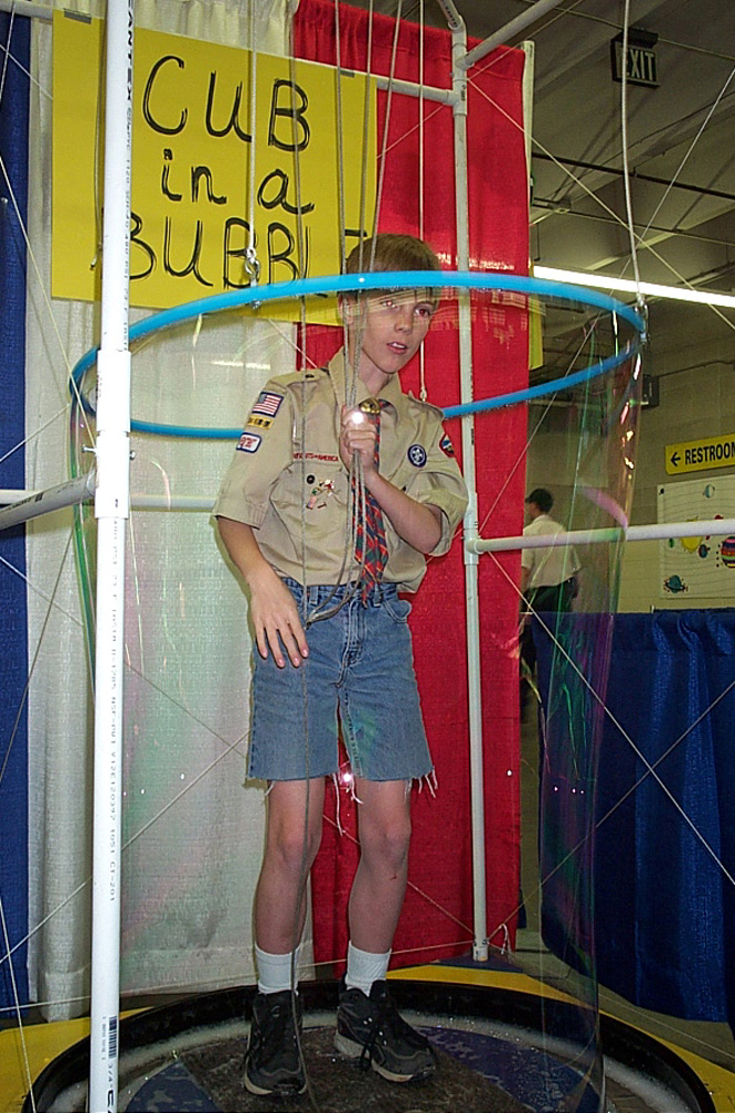 cub_in_a_bubble_02