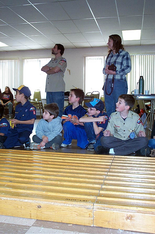 2002_pinewood_derby_06